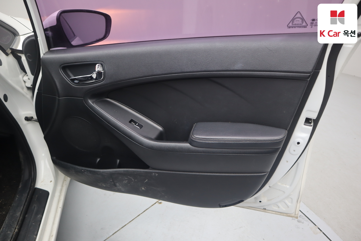 كيا K3 2013 - صورة 31