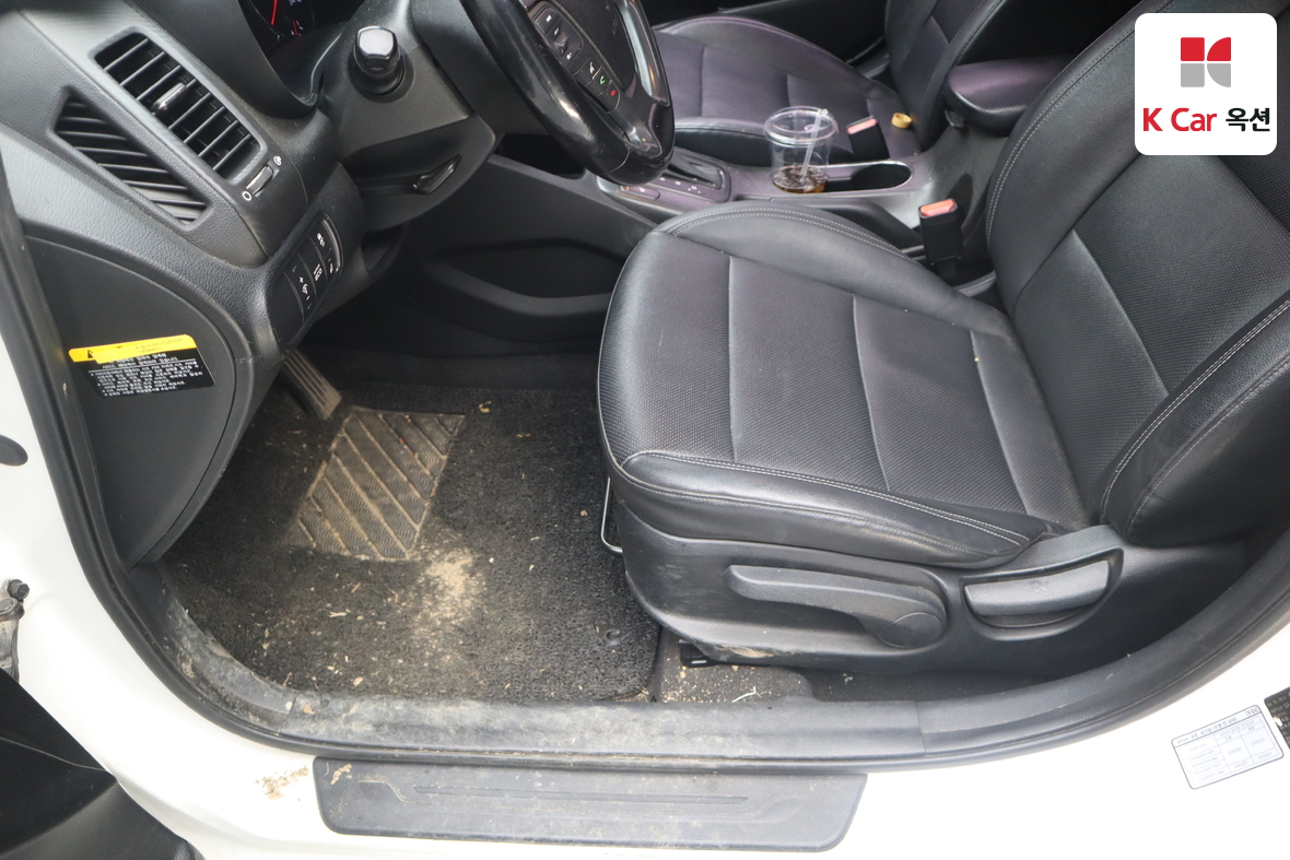 كيا K3 2013 - صورة 20