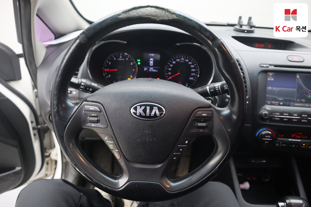 كيا K3 2013 - صورة 10