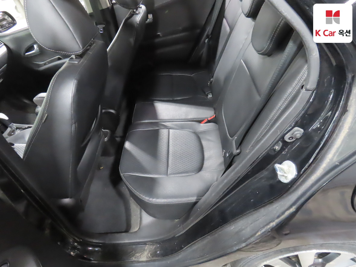 Kia Morning 2015 - Image 22