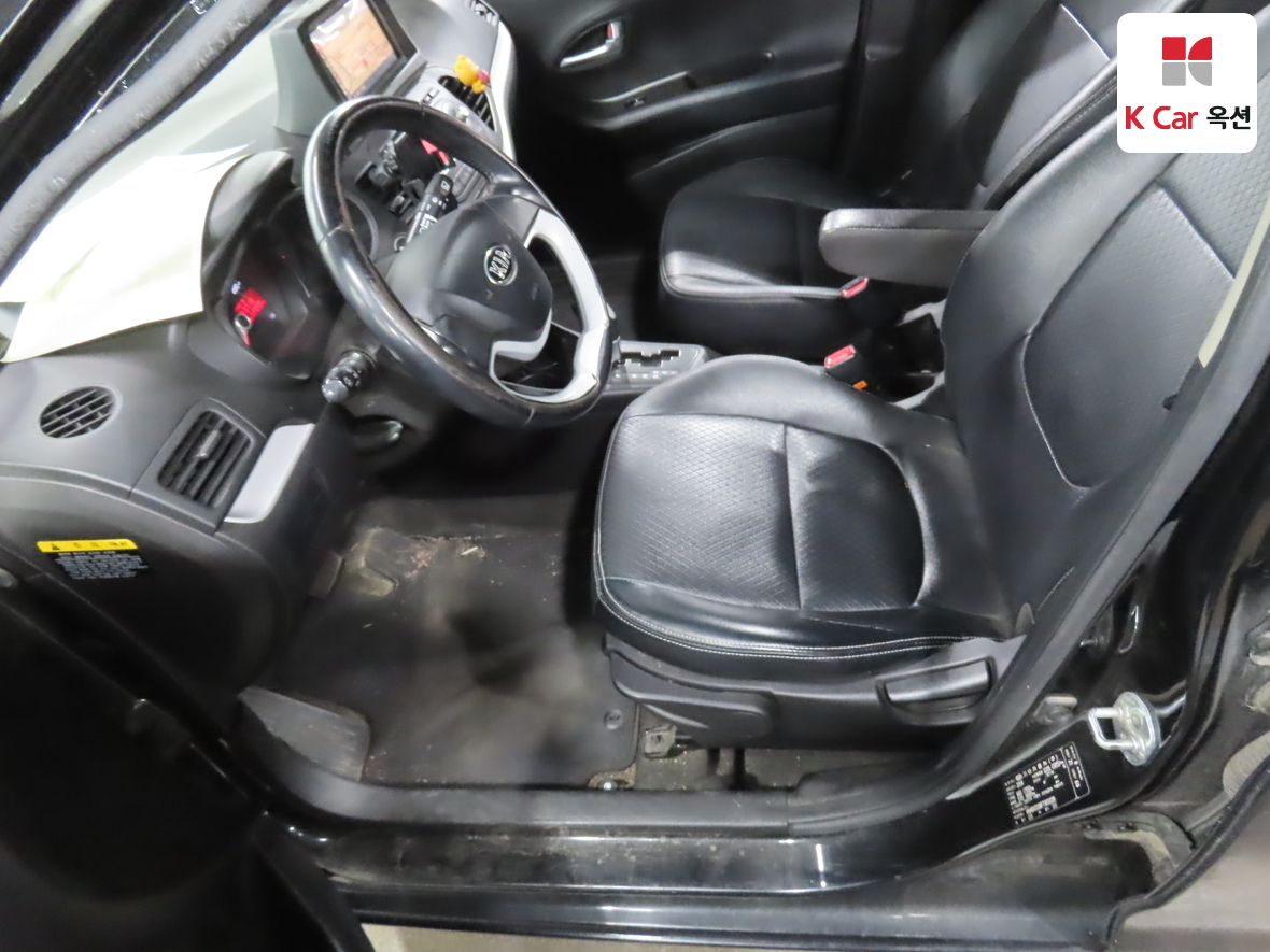 Kia Morning 2015 - Image 17