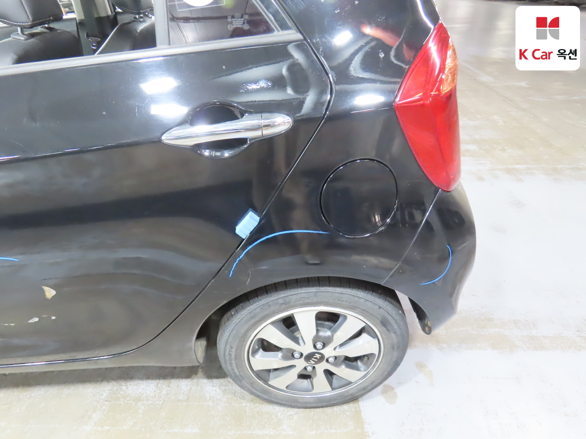 Kia Morning 2015 - Image 38