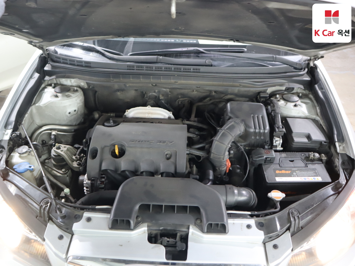 Hyundai Elantra 2010 - Image 36
