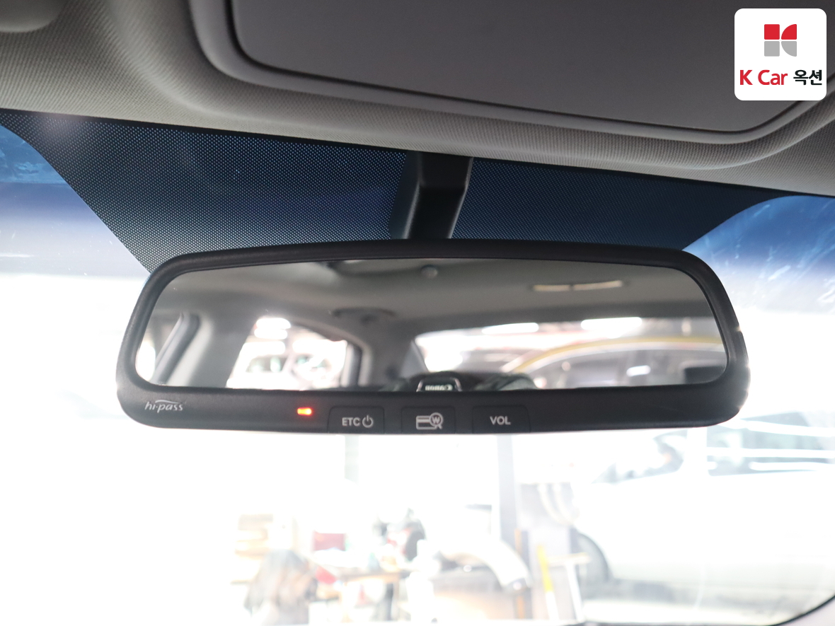 Hyundai Elantra 2010 - Image 13