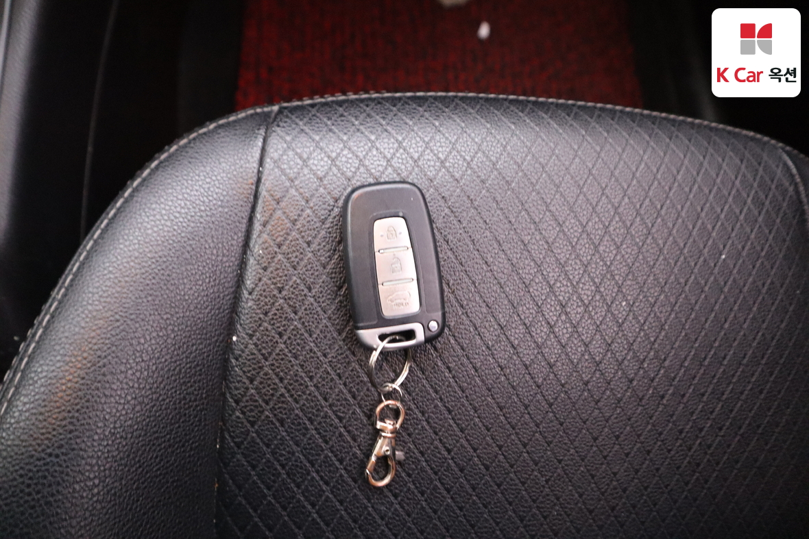 Kia Morning 2013 - Image 17