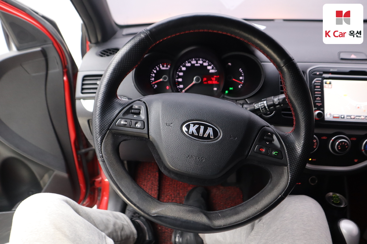 Kia Morning 2013 - Image 10