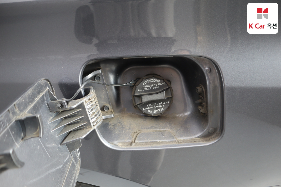 هيونداي أزيرا 2012 - صورة 27