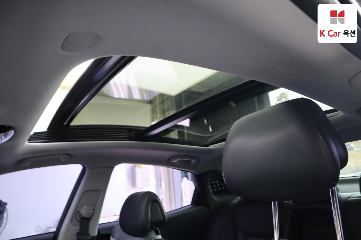 هيونداي أزيرا 2012 - صورة 22