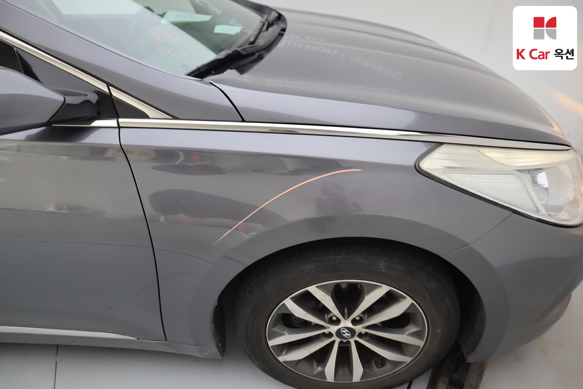 هيونداي أزيرا 2012 - صورة 38