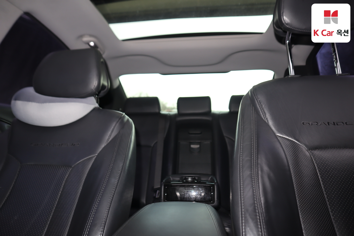 هيونداي أزيرا 2012 - صورة 19