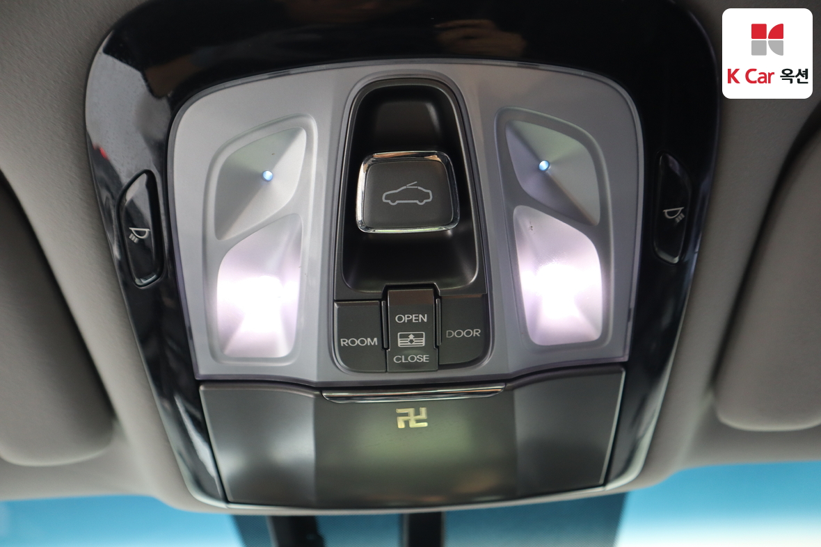 هيونداي أزيرا 2012 - صورة 13