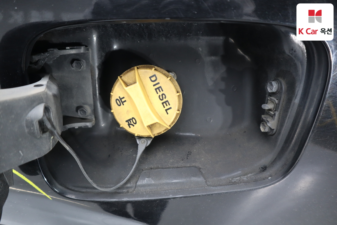 Kia K7 2016 - Image 23