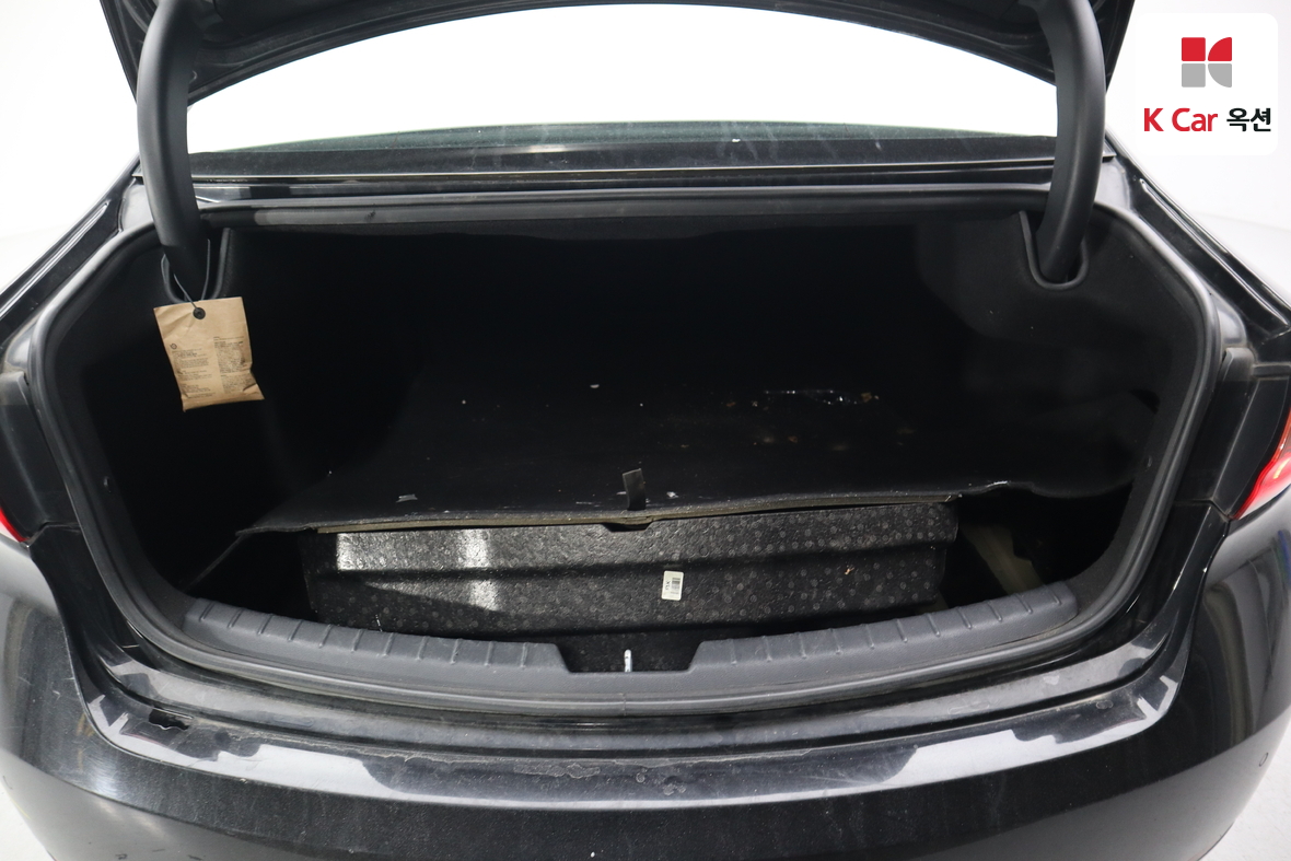 Kia K7 2016 - Image 24