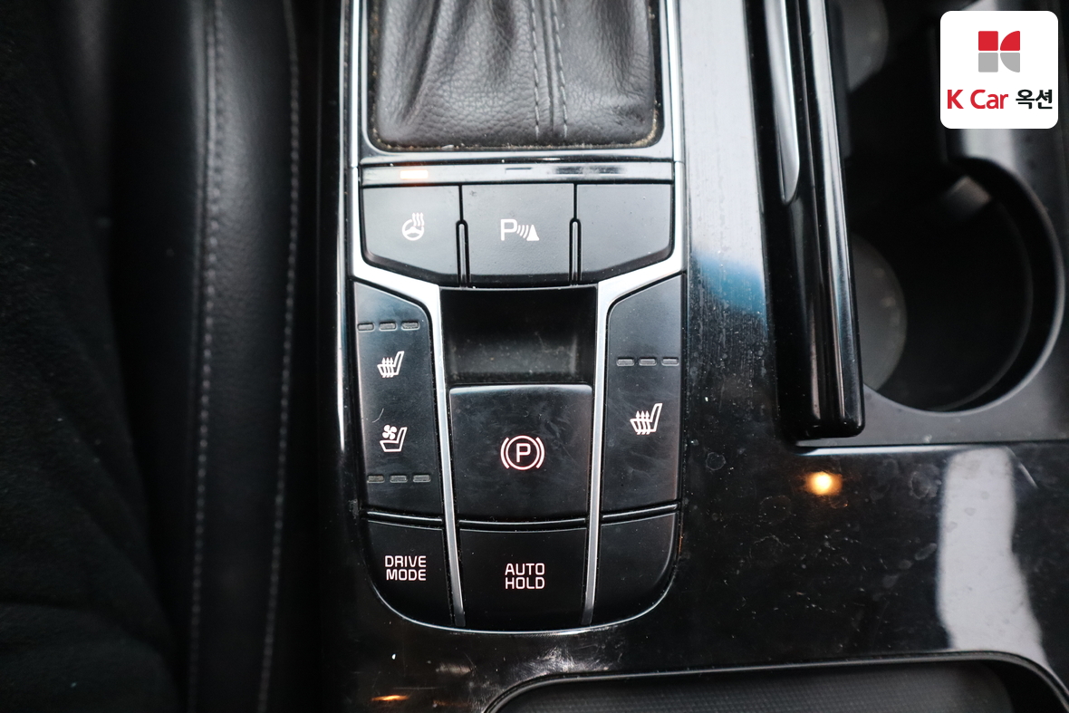 Kia K7 2016 - Image 15