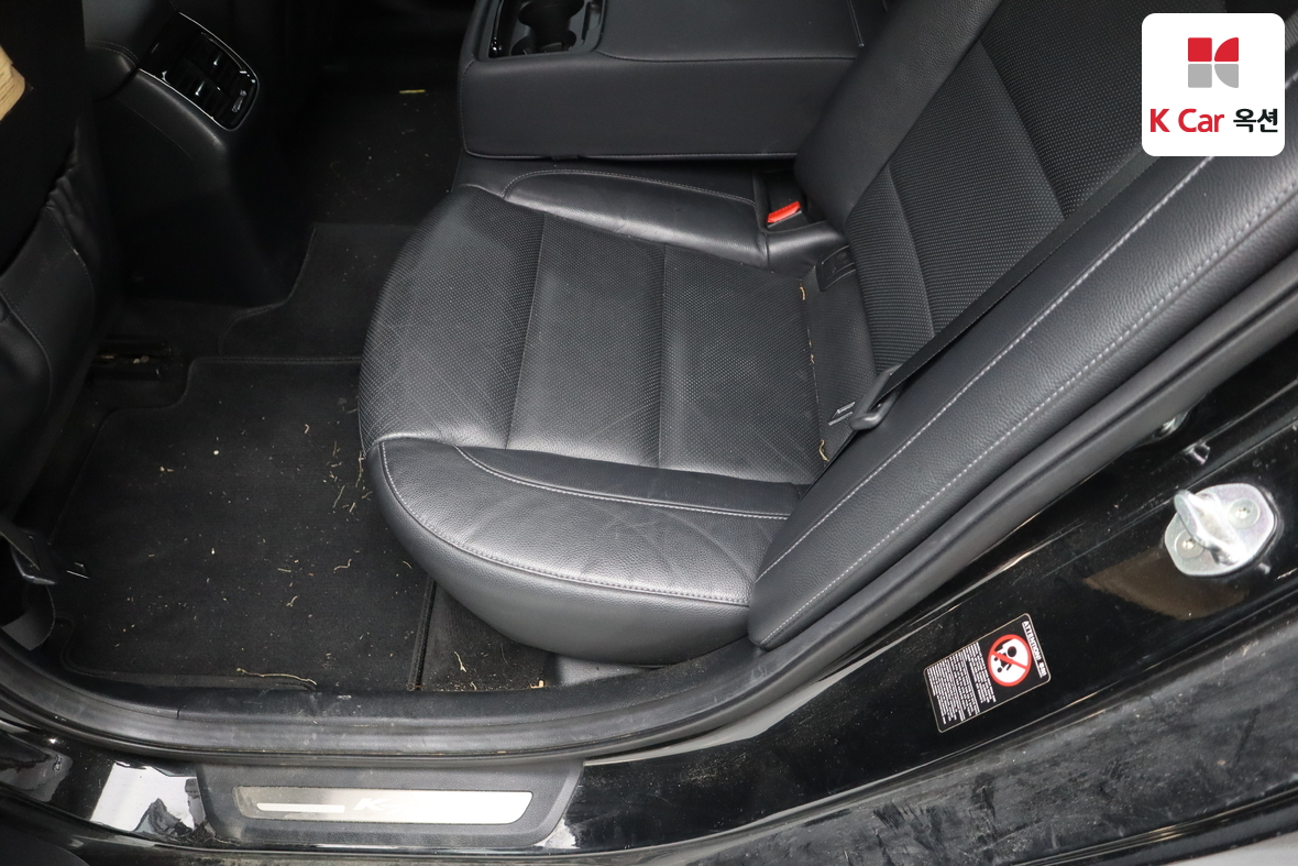 Kia K7 2016 - Image 22