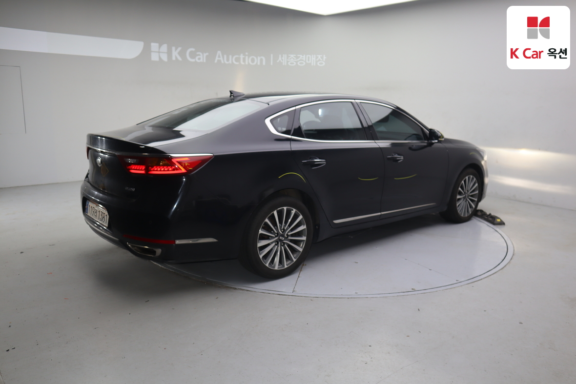 Kia K7 2016 - Image 2