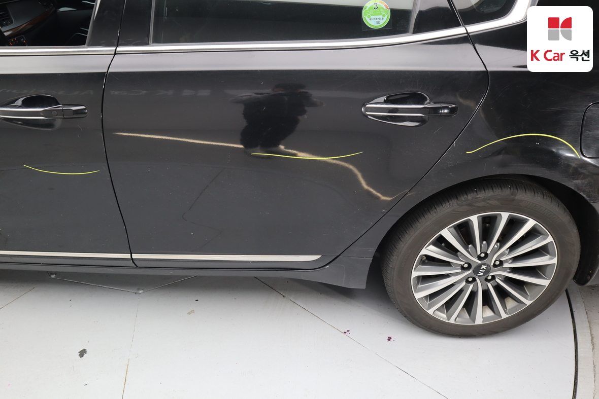 Kia K7 2016 - Image 37