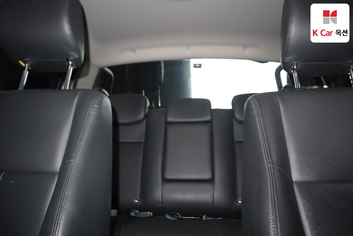 KG Mobility Korando Sports 2018 - Image 18