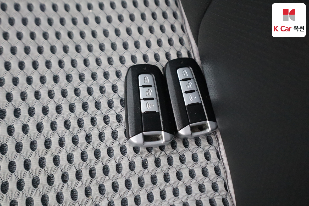 KG Mobility Korando Sports 2018 - Image 17