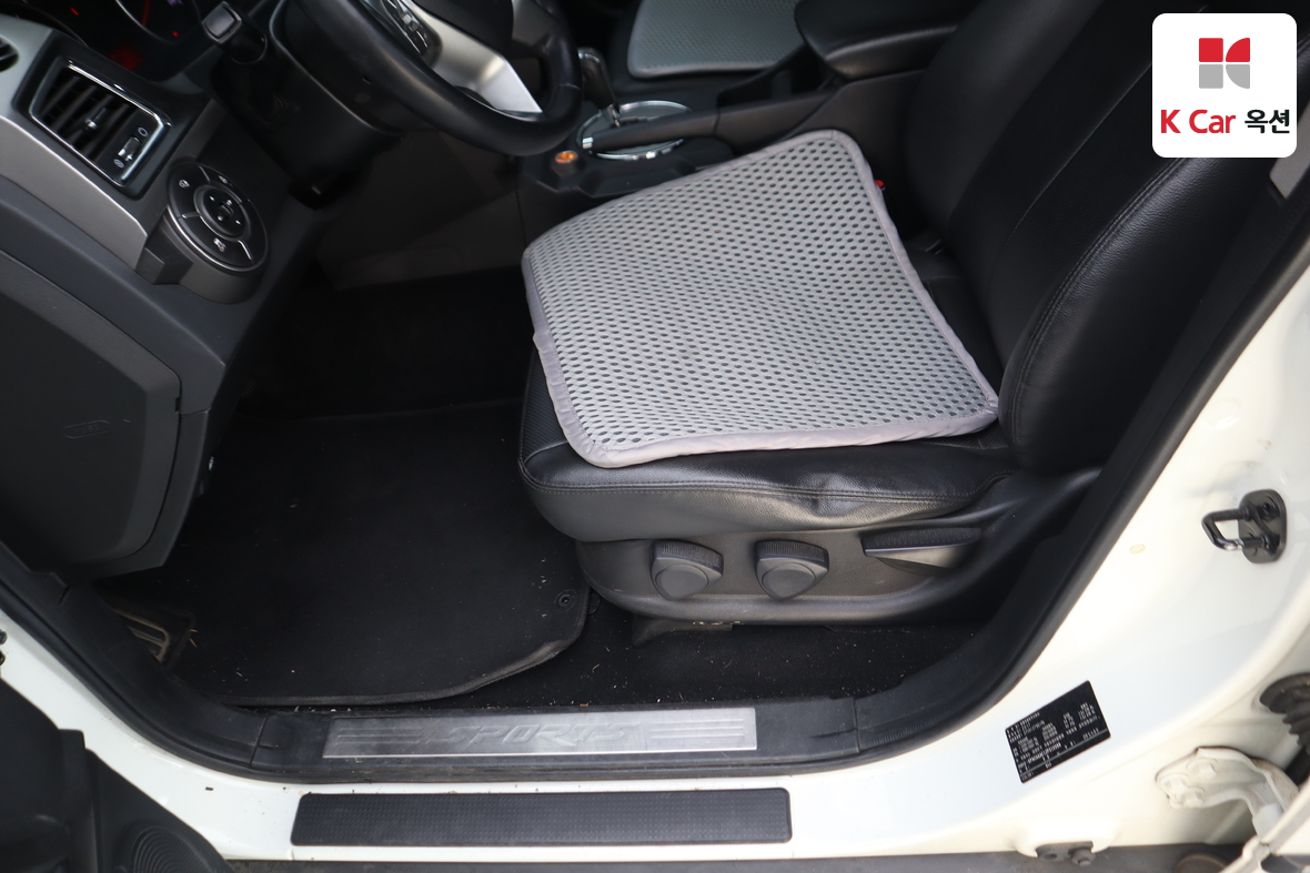 KG Mobility Korando Sports 2018 - Image 19