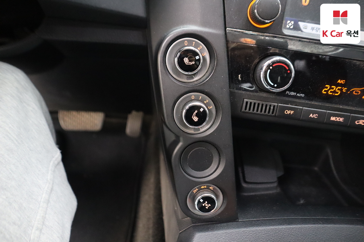 KG Mobility Korando Sports 2018 - Image 14