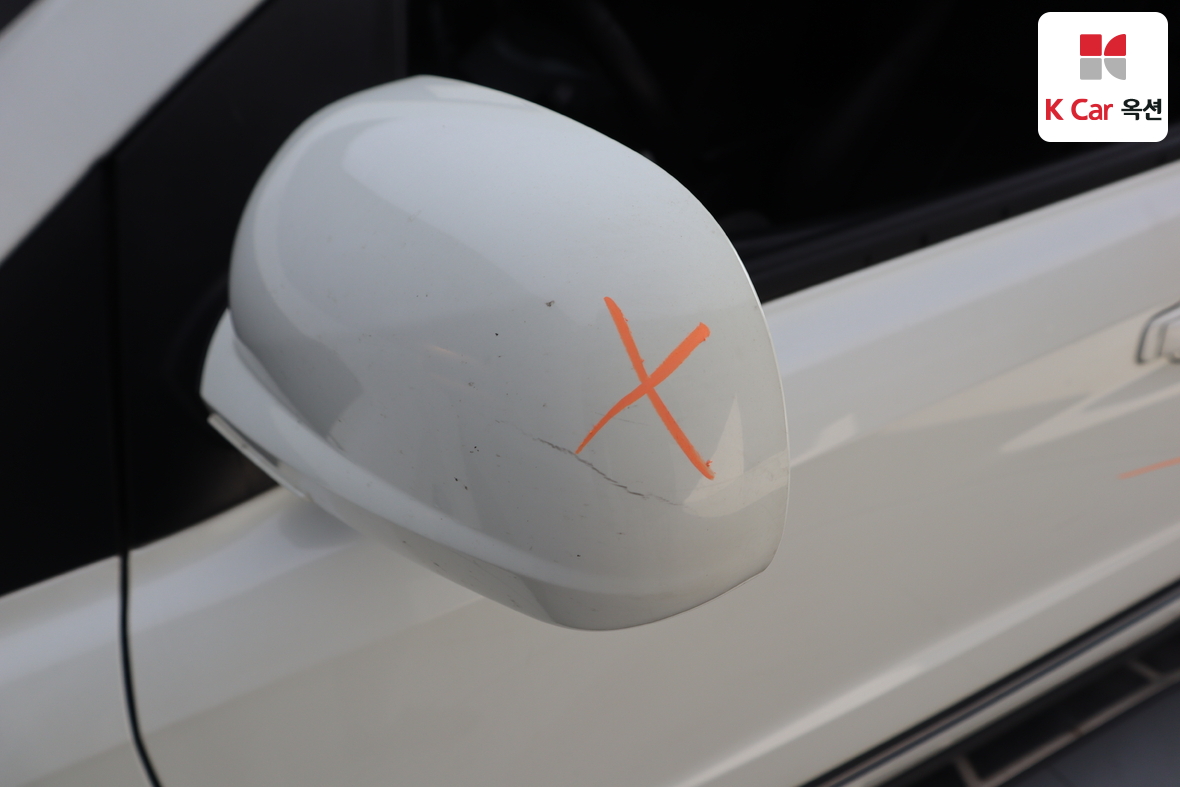 KG Mobility Korando Sports 2018 - Image 39