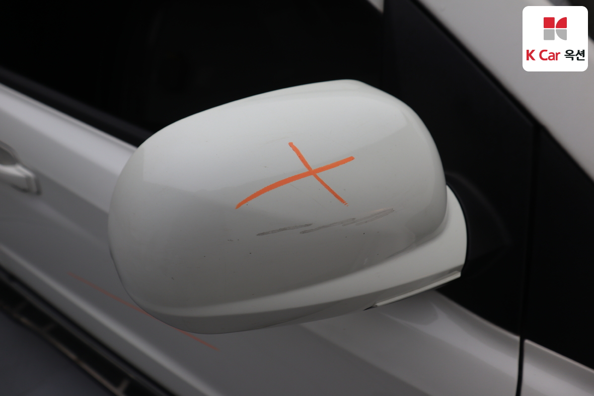 KG Mobility Korando Sports 2018 - Image 36