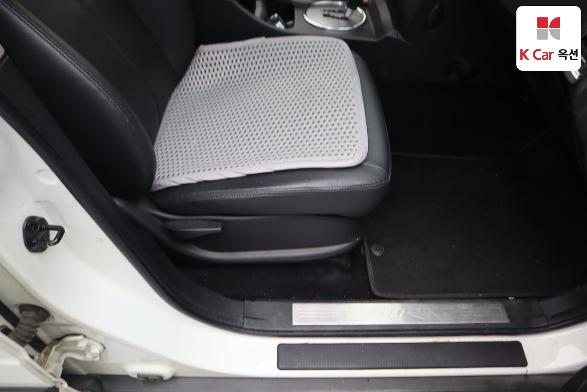 KG Mobility Korando Sports 2018 - Image 28