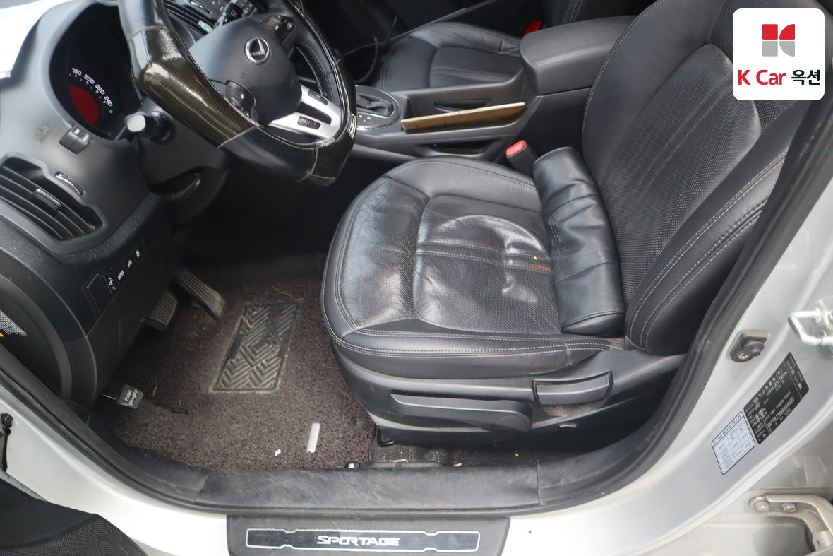 كيا سبورتاج 2011 - صورة 20