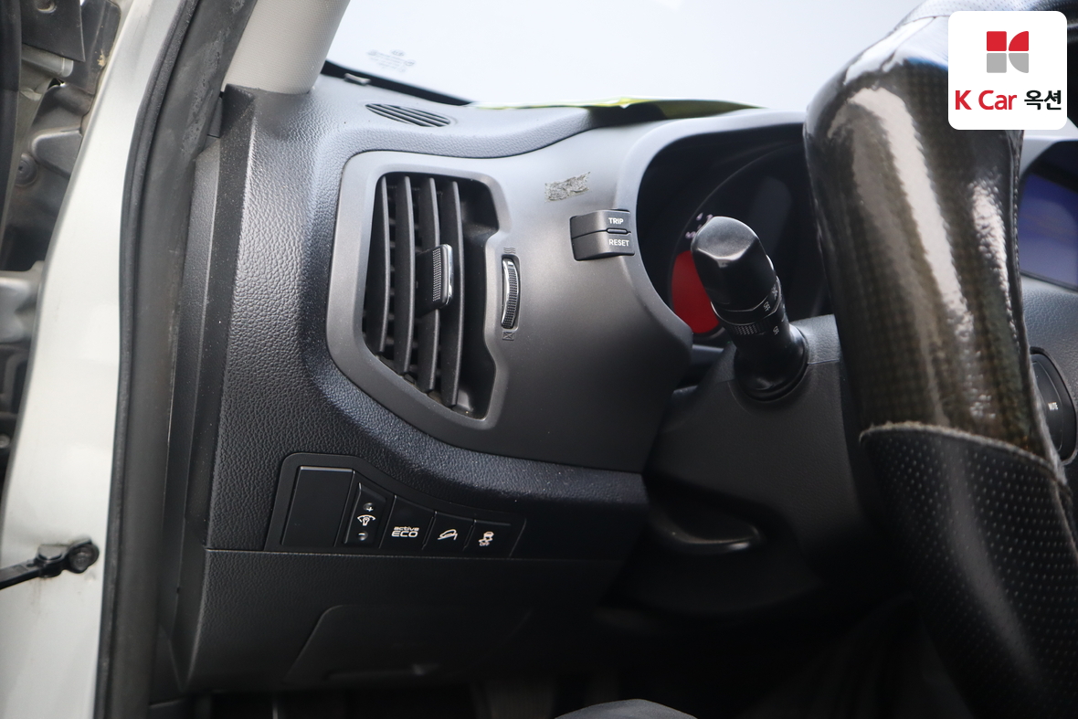 كيا سبورتاج 2011 - صورة 9