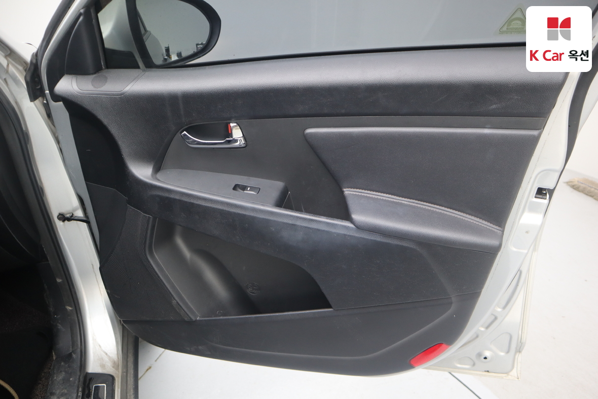 كيا سبورتاج 2011 - صورة 32