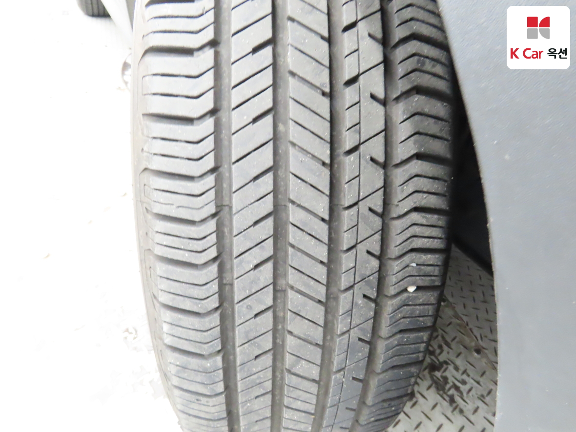 هيونداي سانتافي 2017 - صورة 33