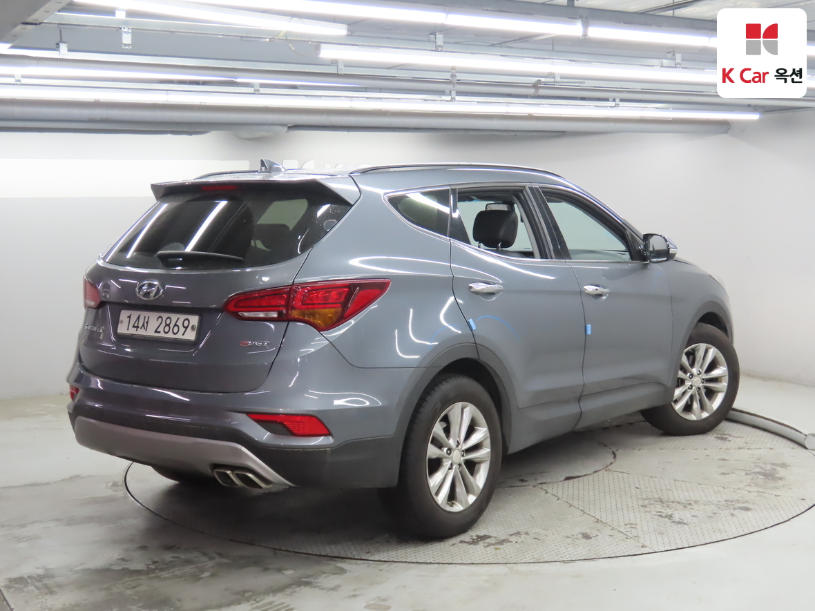 هيونداي سانتافي 2017 - صورة 2