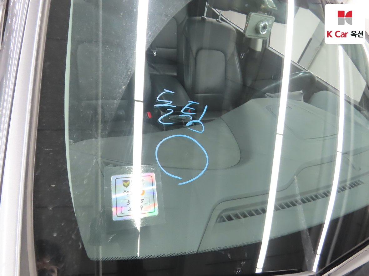 هيونداي سانتافي 2017 - صورة 35