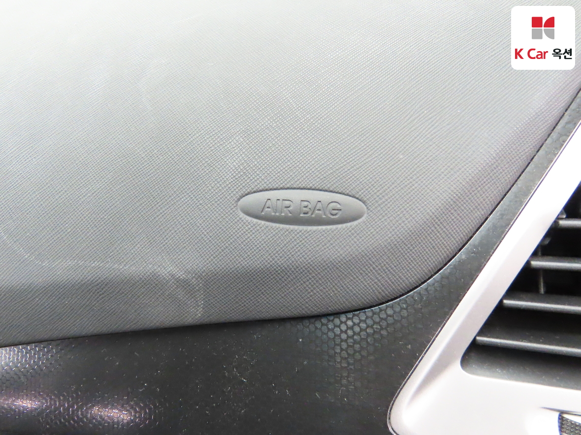 هيونداي سانتافي 2017 - صورة 32