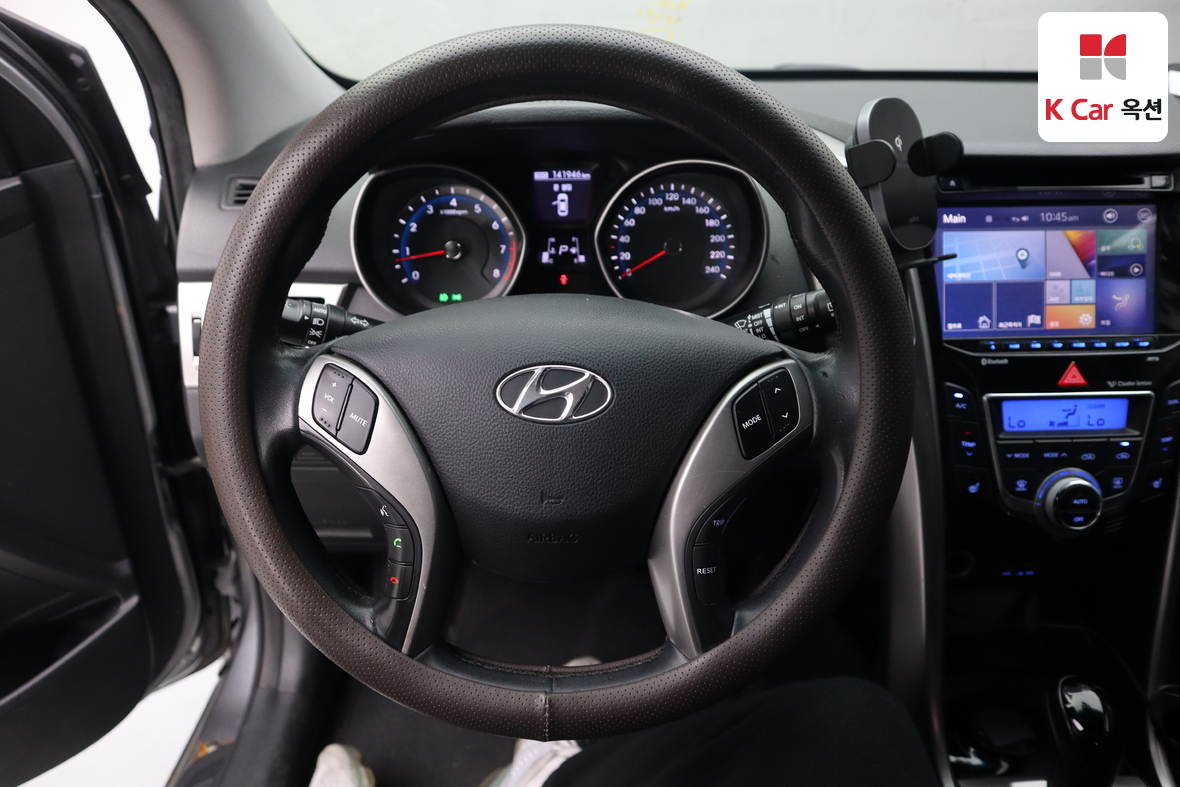 Hyundai i30 2012 - Image 10
