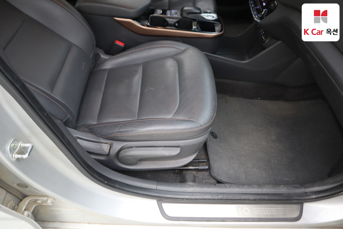 Hyundai Ioniq 2018 - Image 29