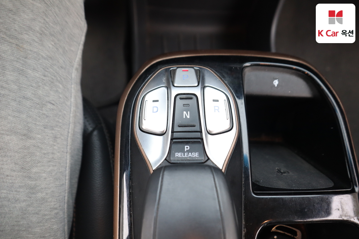 Hyundai Ioniq 2018 - Image 15