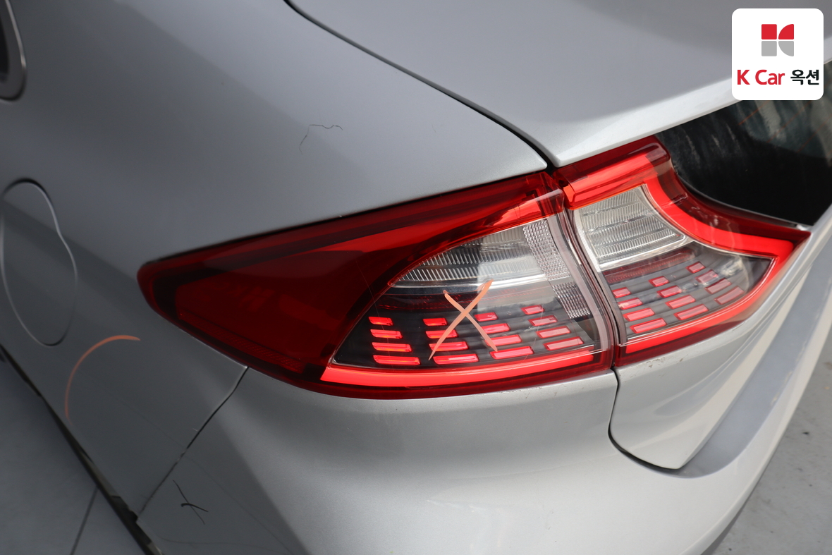 Hyundai Ioniq 2018 - Image 44