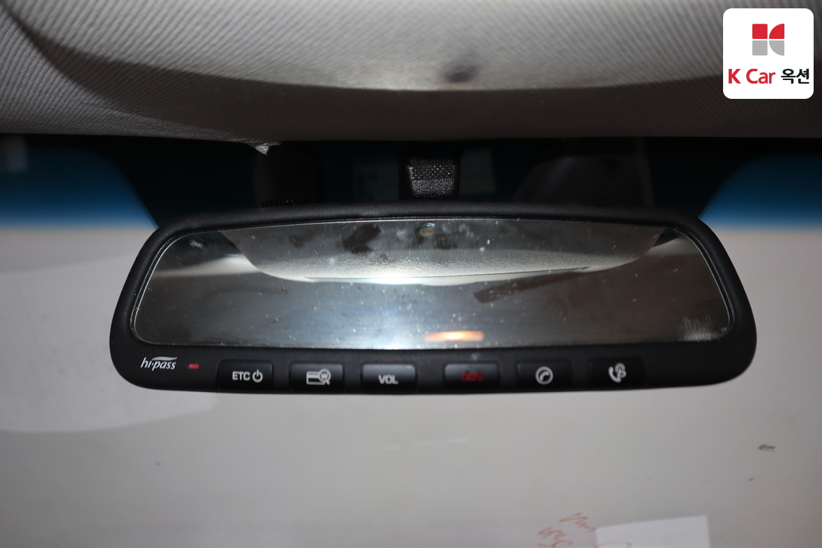 Hyundai Ioniq 2018 - Image 12