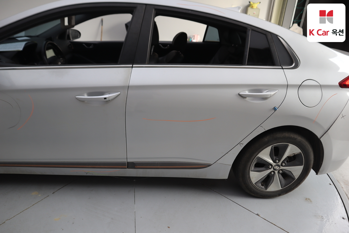 Hyundai Ioniq 2018 - Image 40