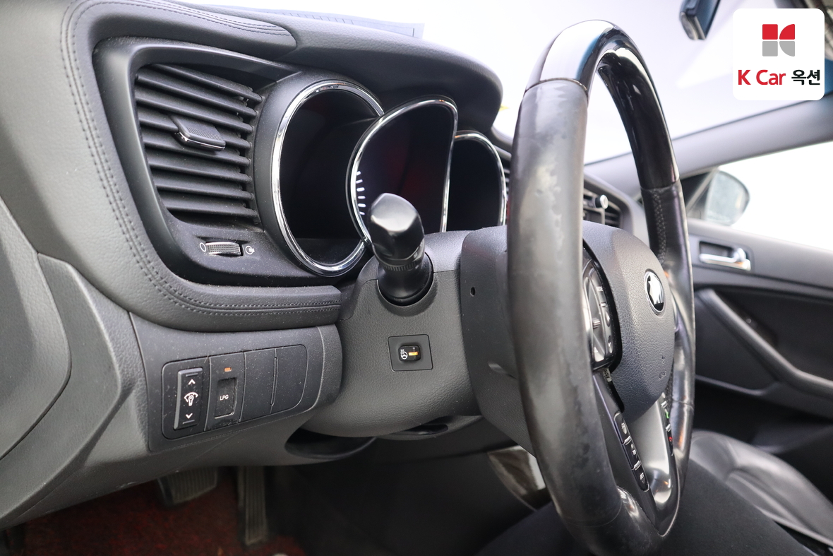 كيا K5 2013 - صورة 9