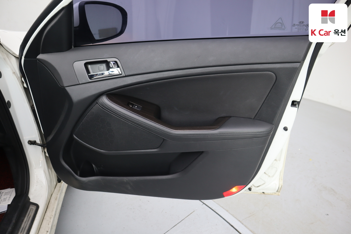 كيا K5 2013 - صورة 29