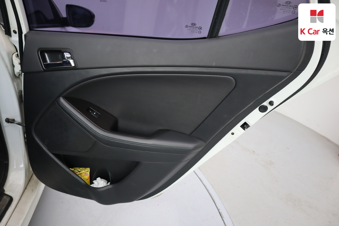 كيا K5 2013 - صورة 27