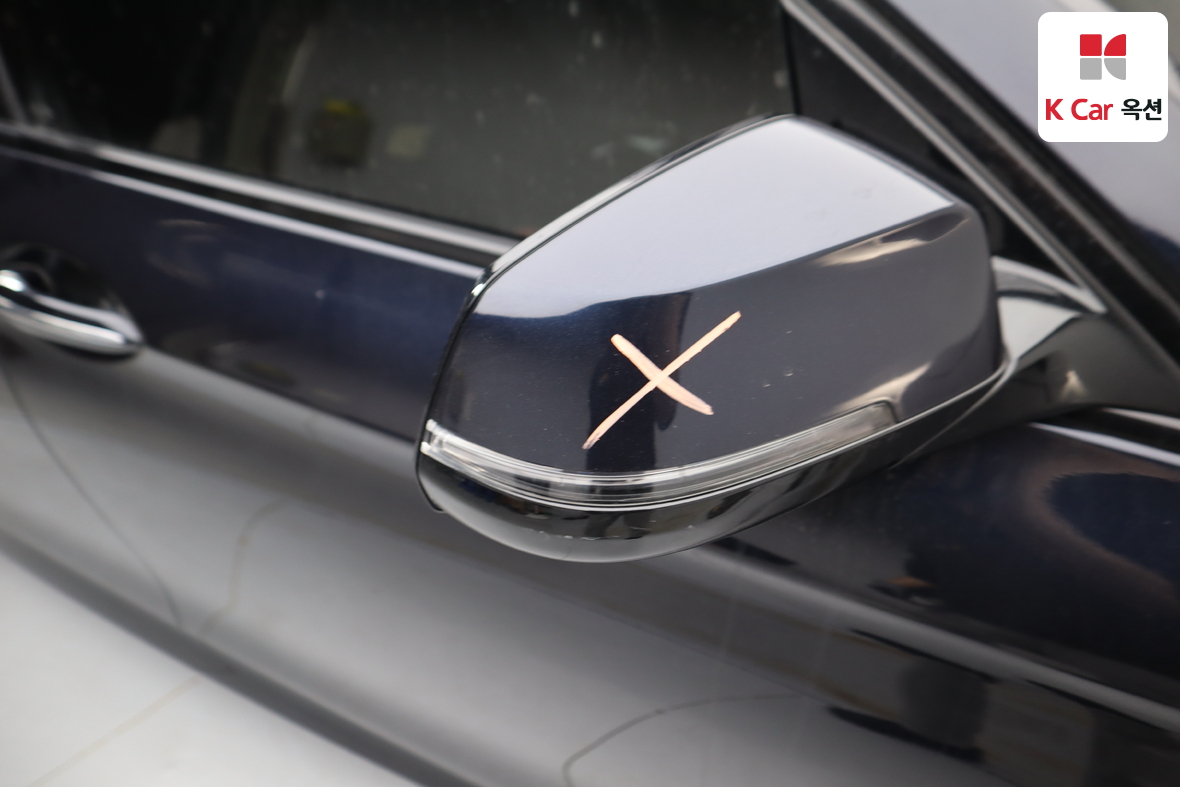 BMW 5 Series 2016 - Image 39