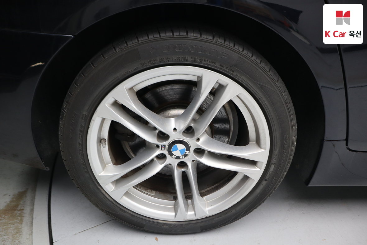 BMW 5 Series 2016 - Image 44