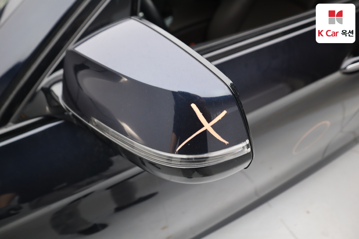 BMW 5 Series 2016 - Image 40