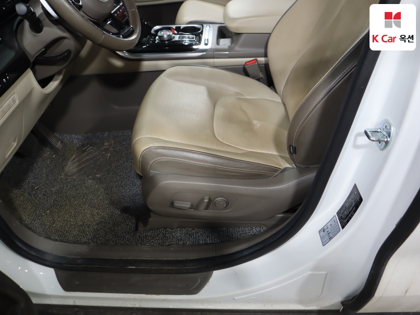 كيا - كارنفال - Image 19