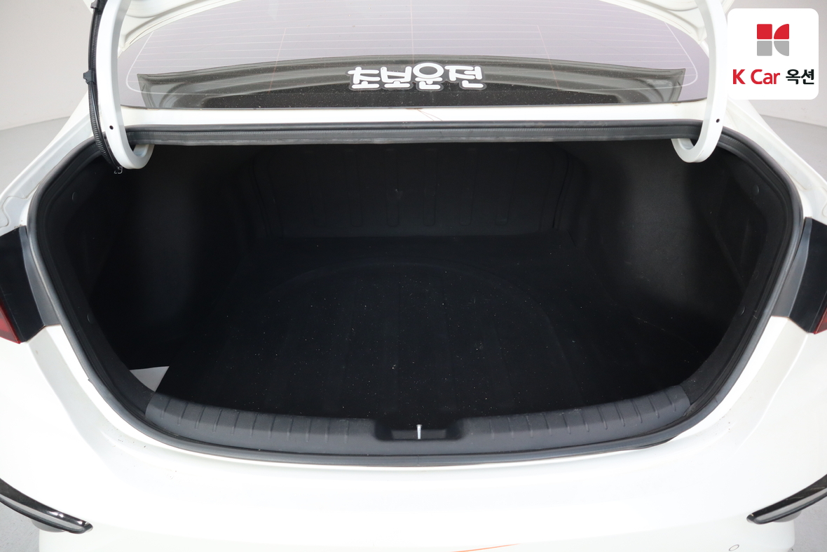 Kia K3 2019 - Image 23