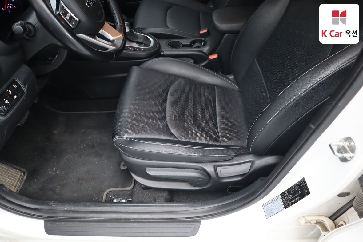 Kia K3 2019 - Image 18